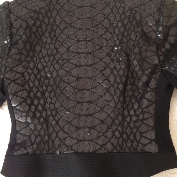 ‼️SOLD‼️ BCBGMAXAZRIA Asymmetrical Sequins Jacket - Picture 6 of 8